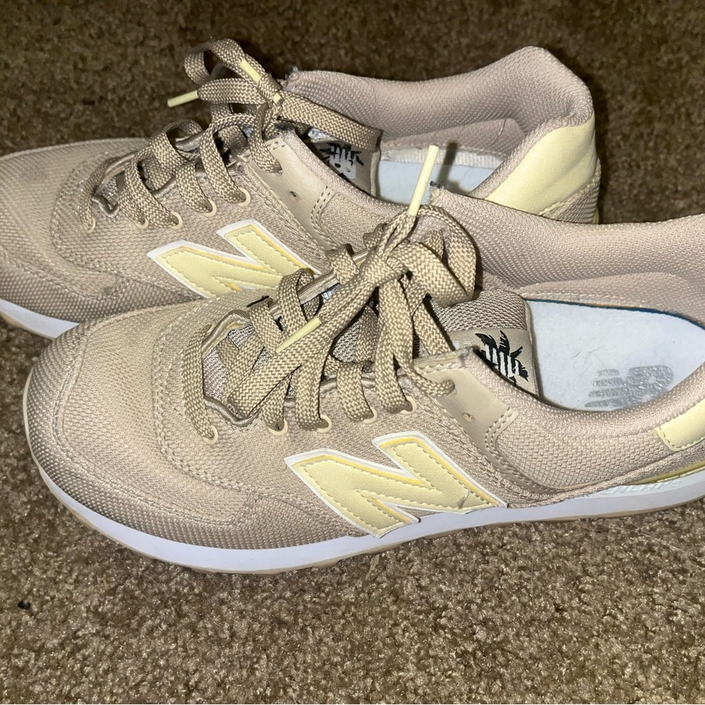 New Balance Women's Tan Sneakers
